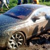 泥だらけのベントレーコンチネンタルGT