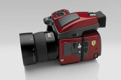 Hasselblad-Ferrari-H4D-Red-1.jpg