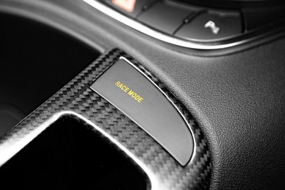 2011-Audi-R8-GT-Race-Mode-indicator.jpg