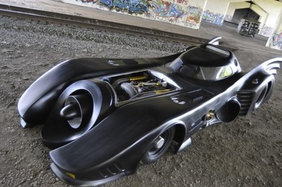 Putsch-Racing-Bat-Car-7-655x435.jpg